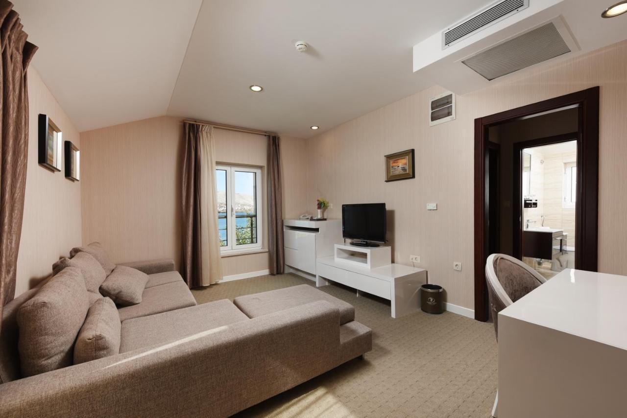 Family Hotel Zane 帕格 外观 照片