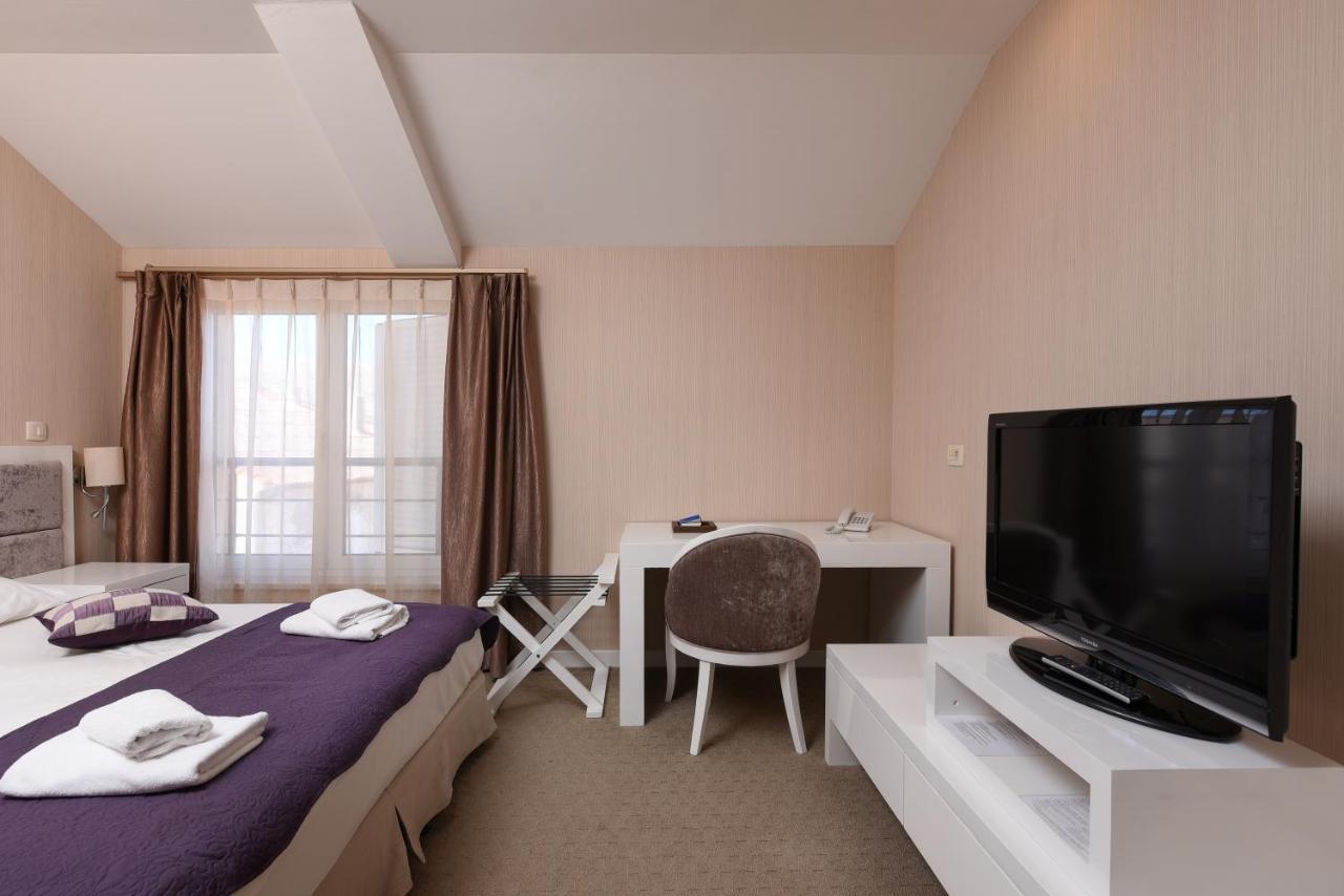 Family Hotel Zane 帕格 外观 照片