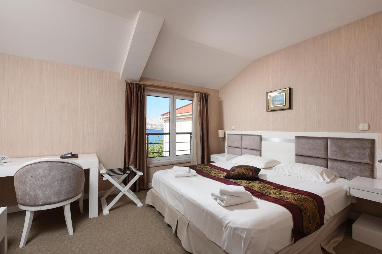 Family Hotel Zane 帕格 外观 照片